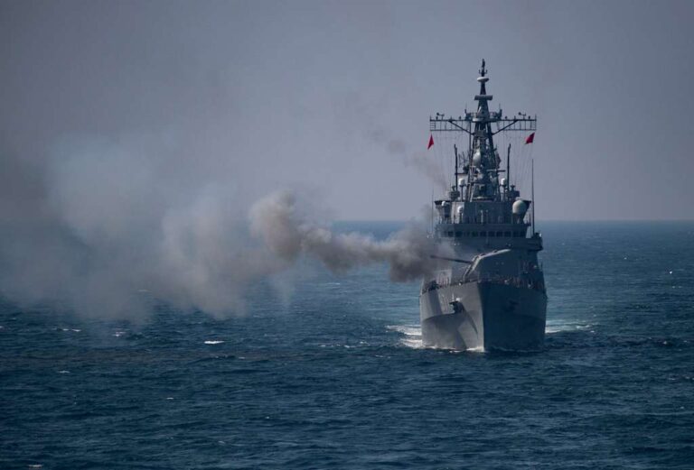 The republic of korea destroyer roks gwanggeatto the great ddh 971 fires its 5707ad 1024