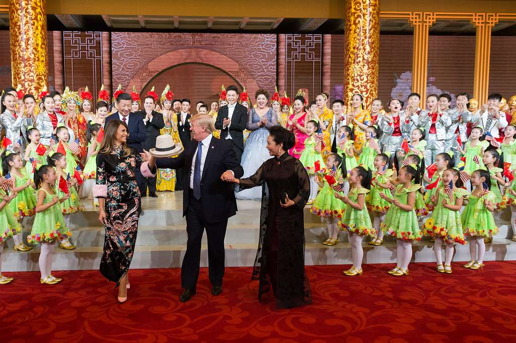 President trump visits china 2017 26650827519 5185d9 1024