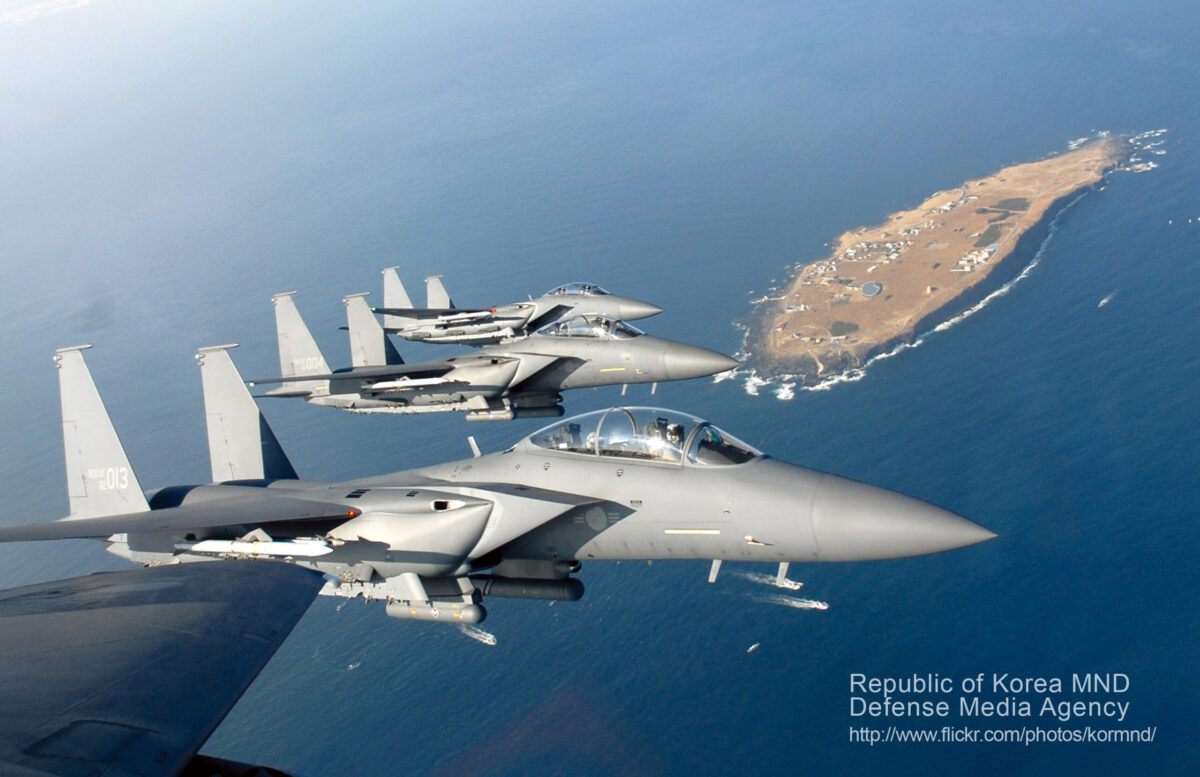 F 15K 마라도 상공 비행 7438439202 scaled